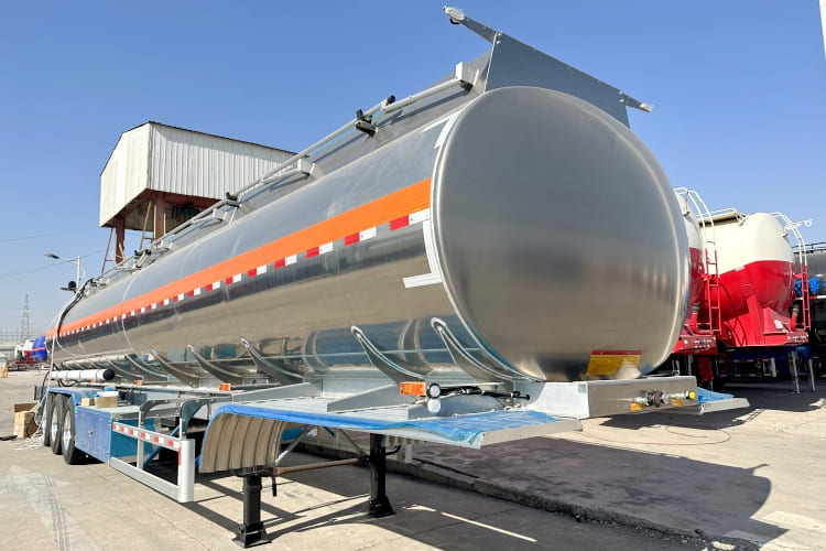 3 Axle Aluminium Tanker - Aluminium Fuel Tanker Price in Mauritania