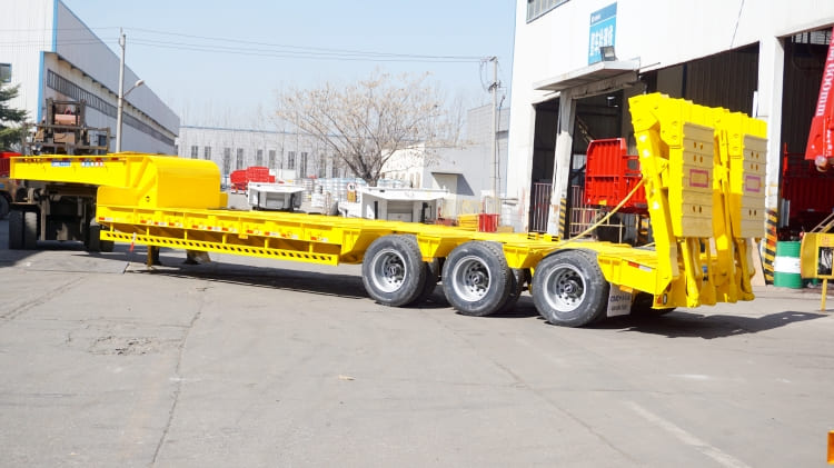 Cimc Trailer | 3 Axle 80 Ton Lowbed Trailer for Sale in Mauritania
