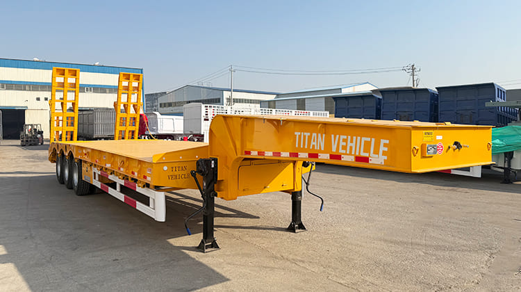 Tri Axle Truck Trailer Low Bed for Sale in Mauritania, Nouadhibou